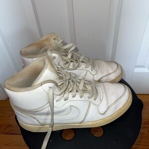 Vintage Nike White High Top Sneakers Size Men’s 8